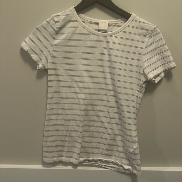 H&M Striped Basics Tee - Picture 1 of 3